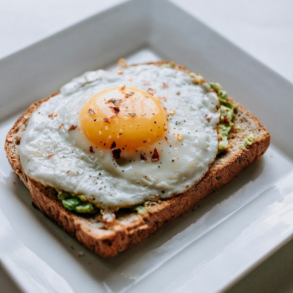 Avocado & Pesto Sandwich